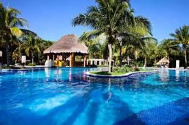 Vacation Full House With Private Pool, 3 Bedroom Чакалаль Вилла