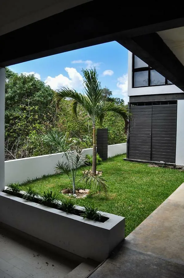 Vacation Full House With Private Pool, 3 Bedroom Чакалаль 0*,