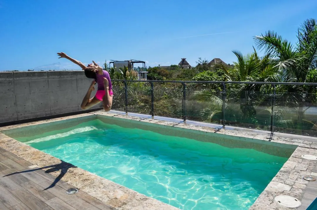 Vacation Full House With Private Pool, 3 Bedroom Чакалаль